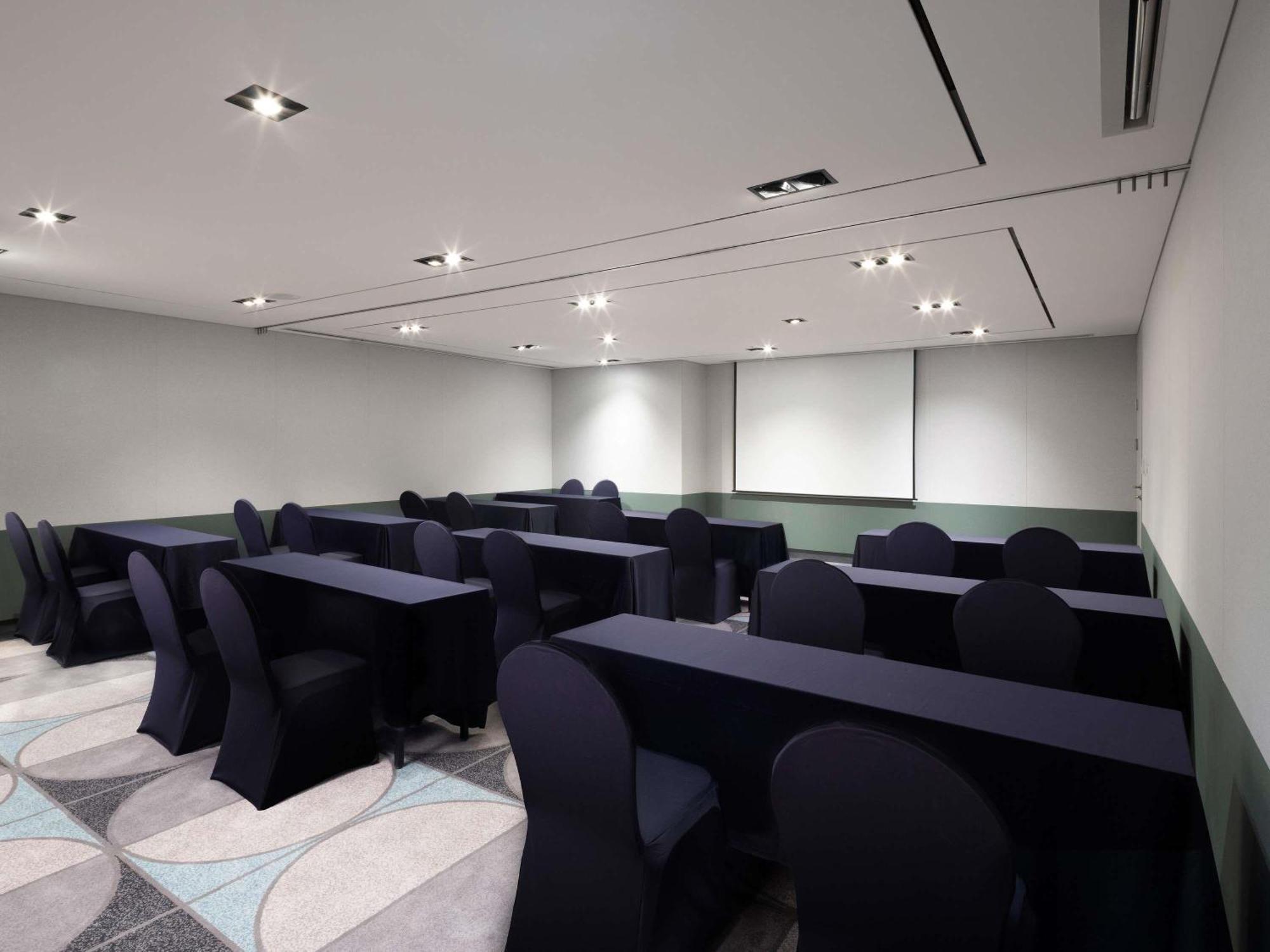 Ibis Ambassador Insadong-newly Renovated In 2025 Seoul
