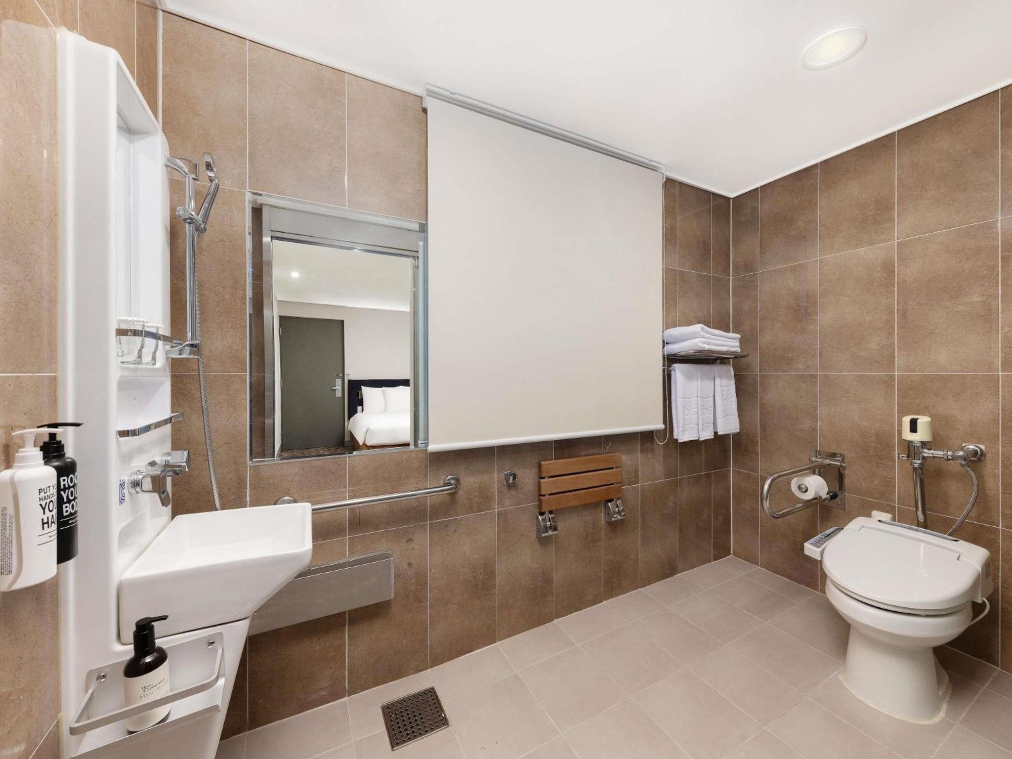 Ibis Ambassador Insadong-newly Renovated In 2025 Seoul